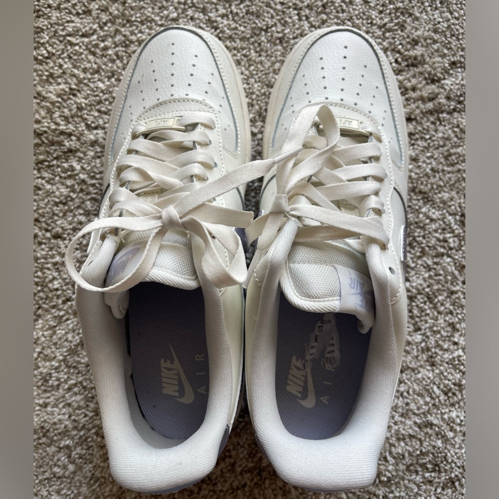 Nike Air Force 1 Shoes DV7470 100 White Sail wm 9.5. Only worn 2x